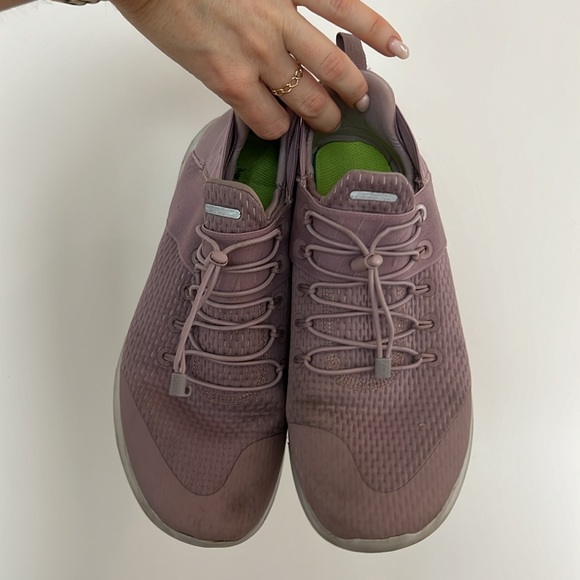 NIKE Free RN CMTR in Plum Fog - Women’s US 9.5 - Picture 2 of 4